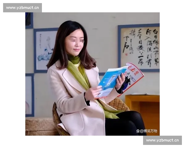 退休女教师因分享课堂故事走红网络引发网友热议成新媒体风向标